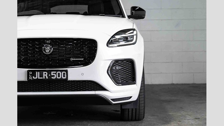 2024 Approved Jaguar E-Pace Ostuni Pearl White P250 Ingenium 2.0 litre 4-cylinder 183kW Turbocharged Petrol MHEV (Automatic) P250 R-DYNAMIC SE - 24.5MY