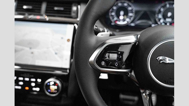 2024 Approved Jaguar E-Pace Carpathian Grey P250 Ingenium 2.0 litre 4-cylinder 183kW Turbocharged Petrol MHEV (Automatic) P250 R-DYNAMIC SE - 24.75MY