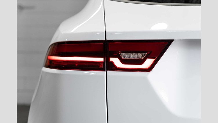 2024 Approved Jaguar E-Pace Fuji White P250 Ingenium 2.0 litre 4-cylinder 183kW Turbocharged Petrol (Automatic) P250 R-DYNAMIC SE - 24.5MY