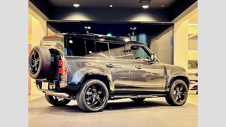2024 認定中古車 Land Rover Defender 110 カルパチアングレイ D300 AWD（AT） X-DYNAMIC HSE