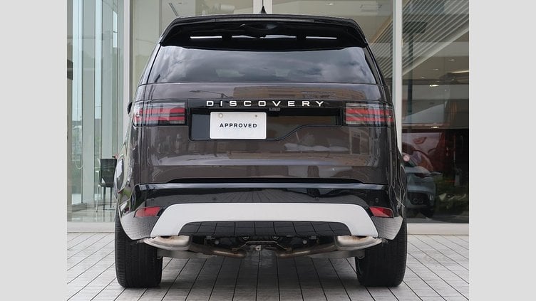 2024 認定中古車 Land Rover Discovery シャラントグレイ D300マイルドハイブリッド（ディーゼル） スタンダードホイールベース Metropolitan Edition