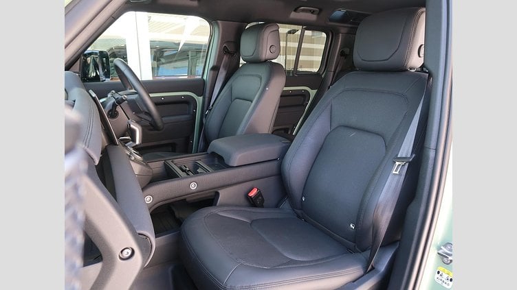 2023 認定中古車 Land Rover Defender 110 グラスミアグリーン D300 AWD（AT） 75TH LIMITED EDITION