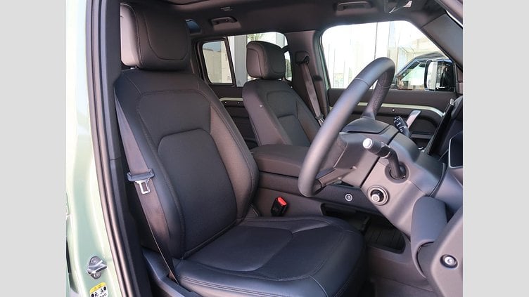2023 認定中古車 Land Rover Defender 110 グラスミアグリーン D300 AWD（AT） 75TH LIMITED EDITION