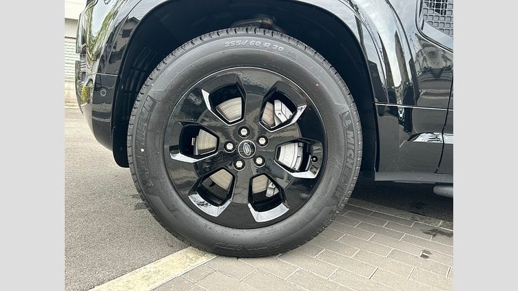 2024 認定中古車 Land Rover Defender 90 サントリーニブラック D300 AWD（AT） X-DYNAMIC HSE