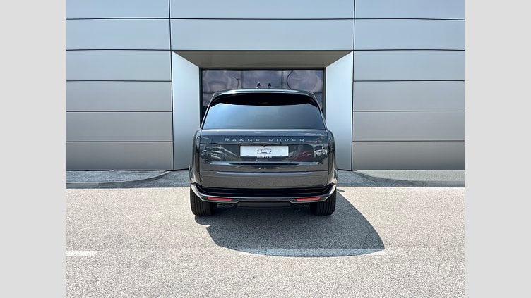 2025 SKLADOVÉ VOZIDLÁ Land Rover Range Rover Sivá Carpathian P530 AWD AUTOMAT SWB Autobiography