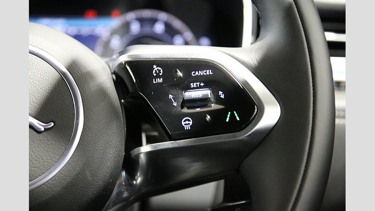 2024 認定中古車 Jaguar F-Pace アイガーグレイ P250 AWD（オートマチック） R-DYNAMIC SE