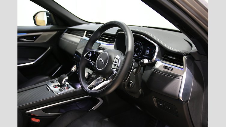 2024 認定中古車 Jaguar F-Pace アイガーグレイ P250 AWD（オートマチック） R-DYNAMIC SE