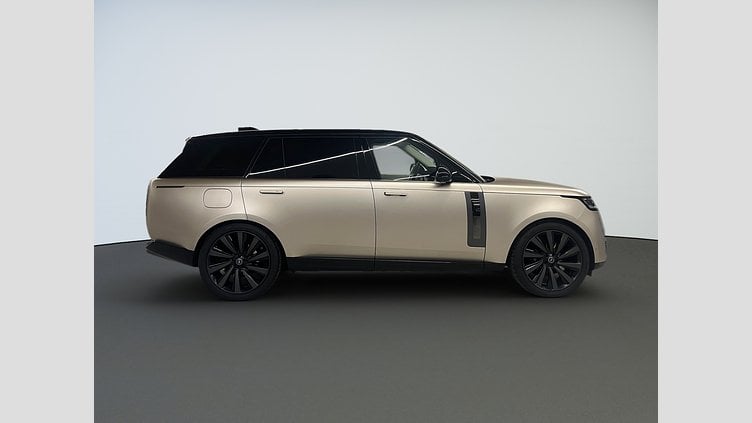 2023 Novo vozilo Land Rover Range Rover Sunset Gold in Satin finish 3.0 litre i6D​ SV