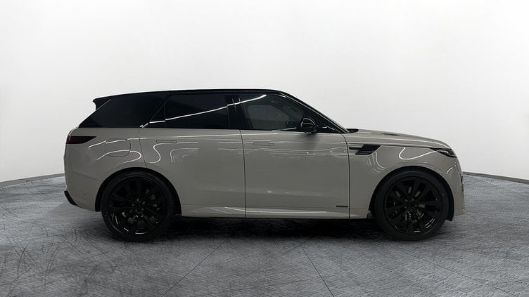 2025 Approved Land Rover Range Rover Sport Borasco siva P550e benzin plug-in hibrid Autobiography