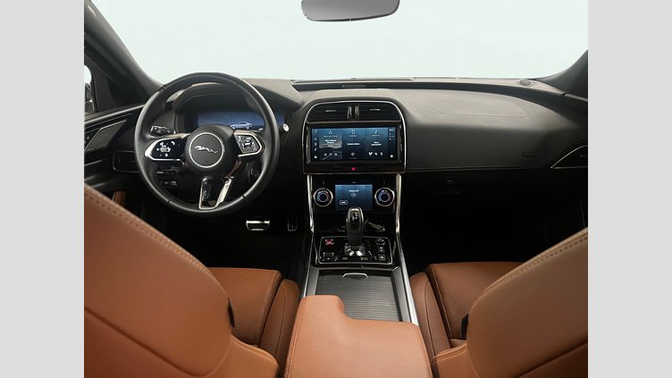 2024 Approved Jaguar XE Eiger Grey 2.0 litre i4D​ XE 2.0D