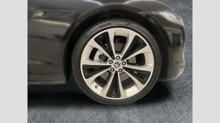 2023 Approved Jaguar XF Santorini Black 2.0 litre i4D​ XF 2.0D