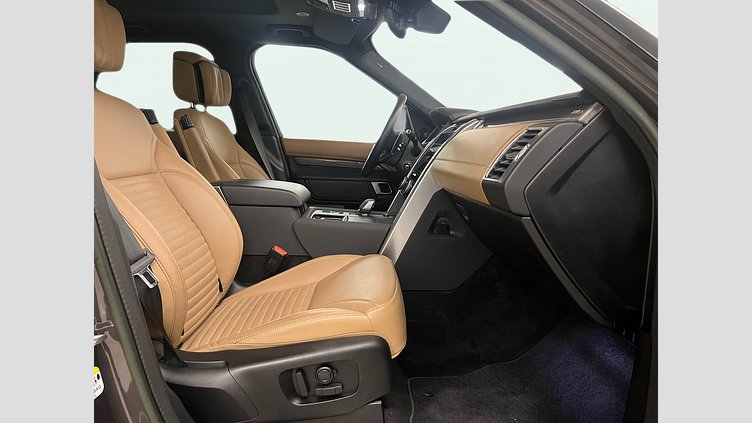 2023 Approved Land Rover Discovery Charente Grey 3.0 litre i6D​ 3.0 litre i6D​