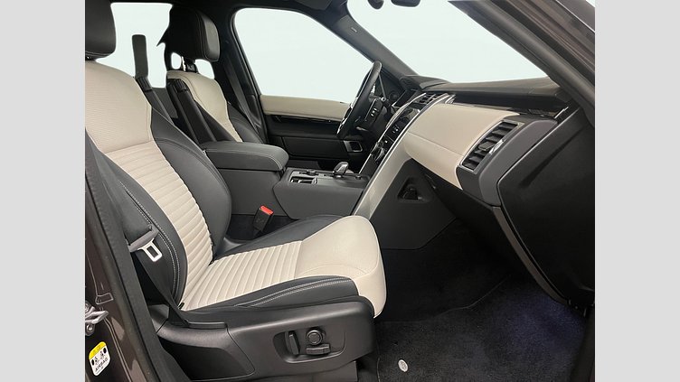 2023 Approved Land Rover Discovery Charente Grey 3.0 litre i6D​ 3.0 litre i6D​