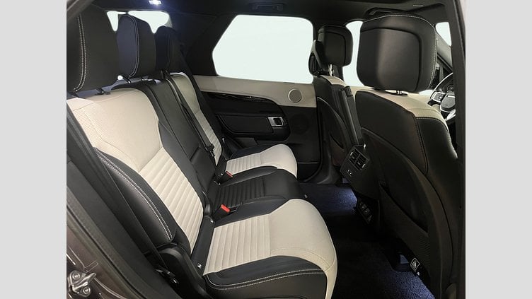 2023 Approved Land Rover Discovery Charente Grey 3.0 litre i6D​ 3.0 litre i6D​