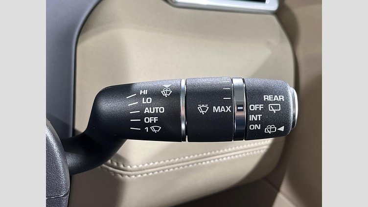 2017 認定中古車 Land Rover Discovery Sport Corris Grey 2.0 litre Si4 Petrol HSE