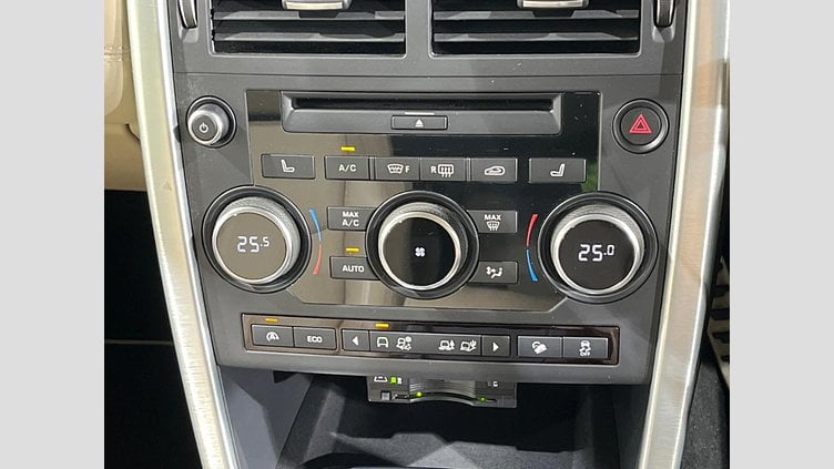 2017 認定中古車 Land Rover Discovery Sport Corris Grey 2.0 litre Si4 Petrol HSE