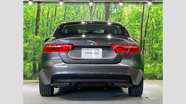 2015 認定中古車 Jaguar XE Corris Grey 2WD プレステージ