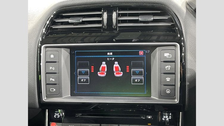 2015 認定中古車 Jaguar XE Corris Grey 2WD プレステージ