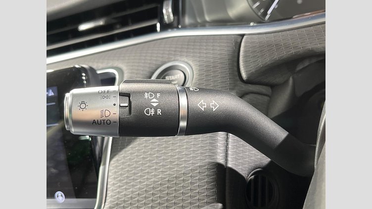 2019 認定中古車 Land Rover Range Rover Evoque カルパチアングレー D180 S