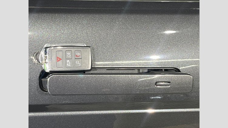 2019 認定中古車 Land Rover Range Rover Evoque カルパチアングレー D180 S