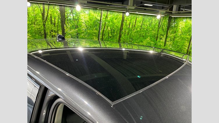 2019 認定中古車 Land Rover Range Rover Evoque カルパチアングレー D180 S