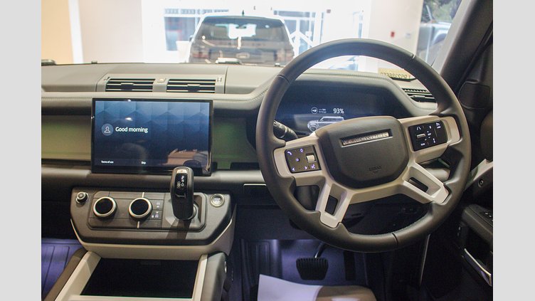 2025 New Land Rover Defender 110 Fuji White 8 Speed Automatic  PHEV