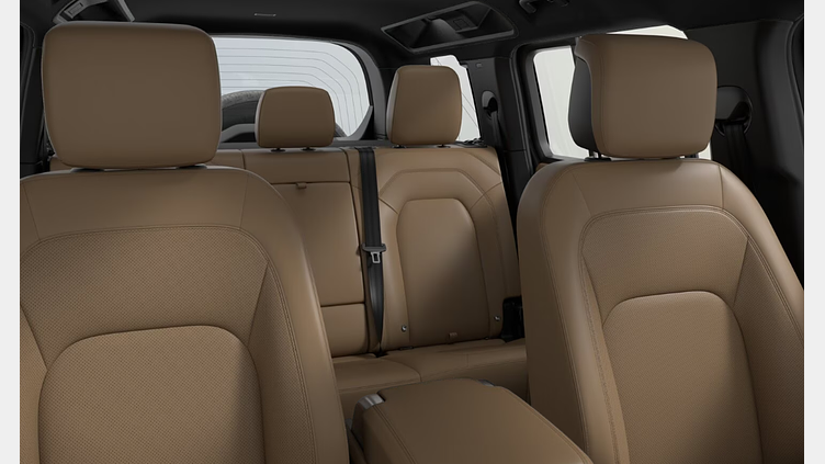 2026 SKLADOVÉ VOZIDLÁ Land Rover Defender 110 Zelená Woolstone D350  MHEV AUTOMAT AWD X-Dynamic HSE