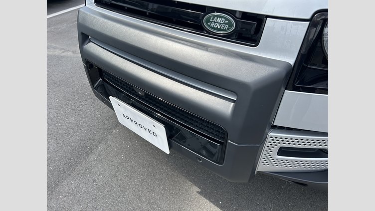 2023 認定中古車 Land Rover Defender 90 ハクバシルバー P300 AWD（AT） SE