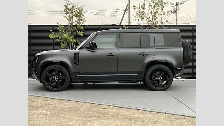 2024 中古 Land Rover Defender 110 カルパチアングレイ P525 AWD (AT) V8 CARPATHIAN EDITION