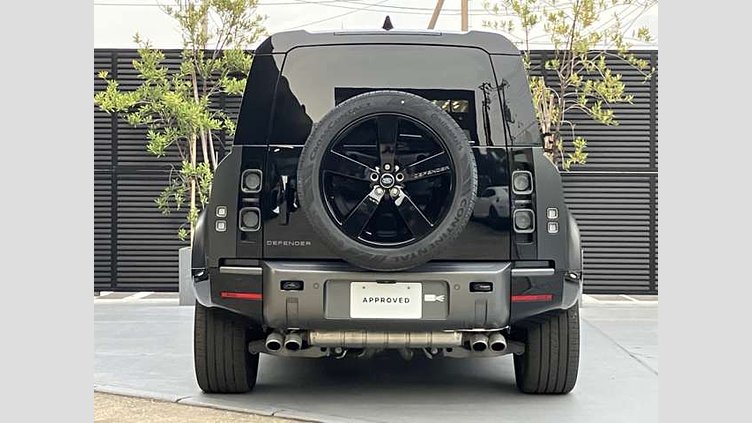2024 中古 Land Rover Defender 110 カルパチアングレイ P525 AWD (AT) V8 CARPATHIAN EDITION