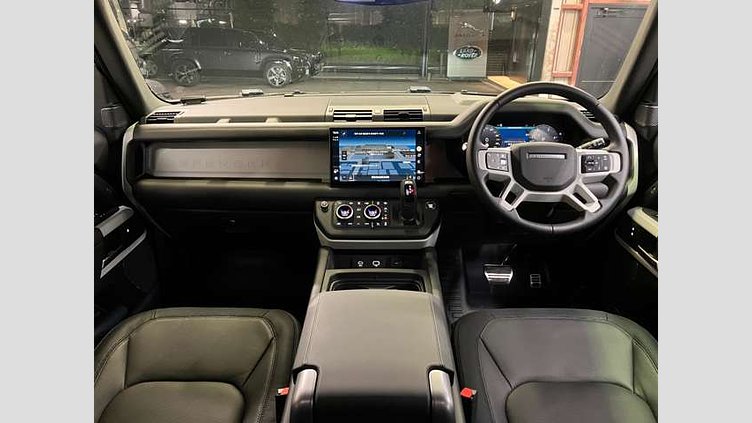 2024 中古 Land Rover Defender 110 サントリーニブラック D300 AWD（AT） X-DYNAMIC HSE