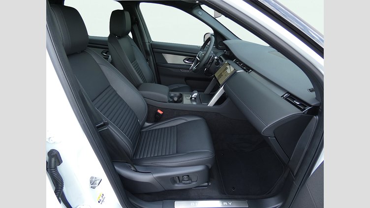 2024 Approved Land Rover Discovery Sport Fuji White D165 AWD MHEV Standard Wheelbase Dynamic SE