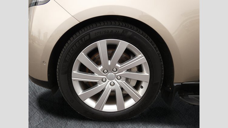 2023 Approved Land Rover Range Rover Batumi Gold 3.0 litre i6 PHEV​ HSE
