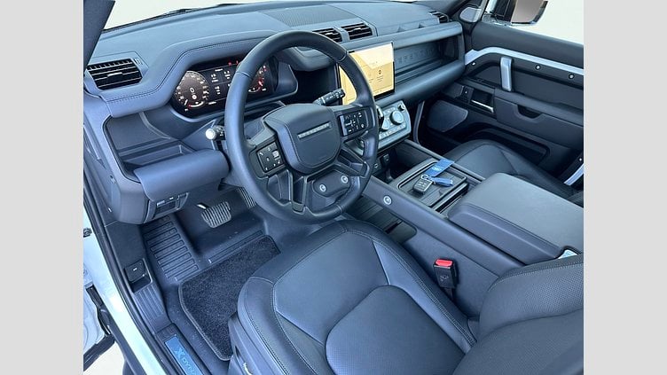 2023 Approved Land Rover Defender 130 Fuji White D300 AWD AUTOMATIC MHEV X-DYNAMIC HSE