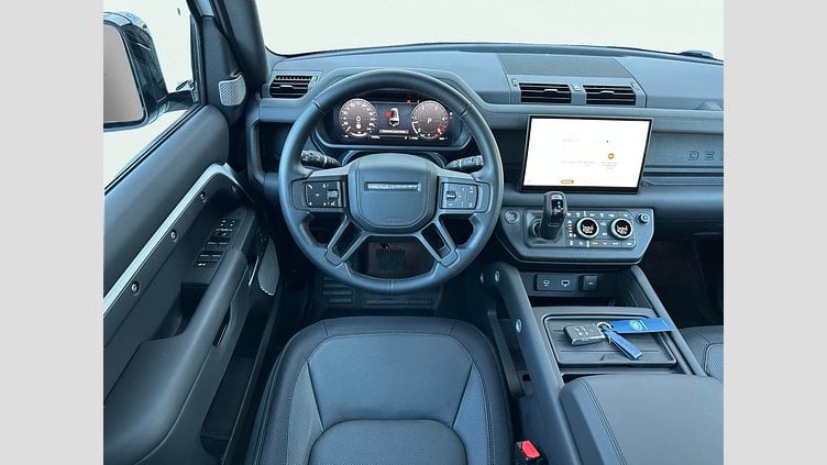 2023 Approved Land Rover Defender 130 Fuji White D300 AWD AUTOMATIC MHEV X-DYNAMIC HSE