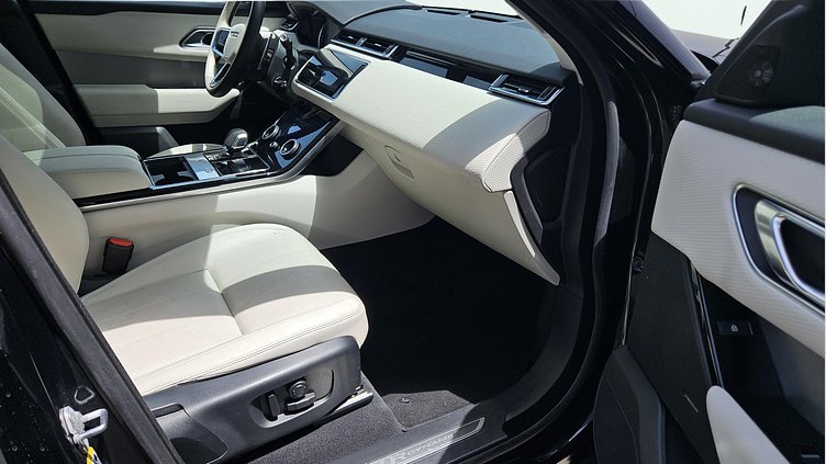 2023 Approved Land Rover Range Rover Velar Santorini Black 2.0 litre i4D​ DYNAMIC SE