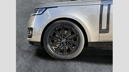 Range Rover 8