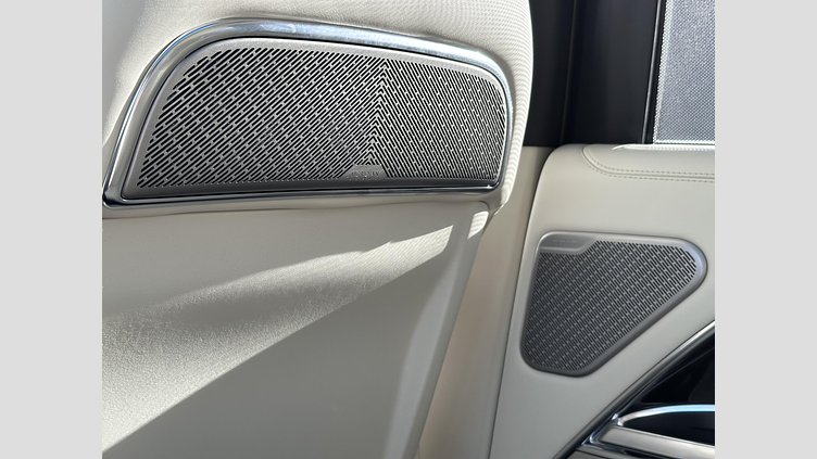 2024 Approved Land Rover Range Rover Batumi Gold P550e Petrol Plug-in Hybrid Autobiography