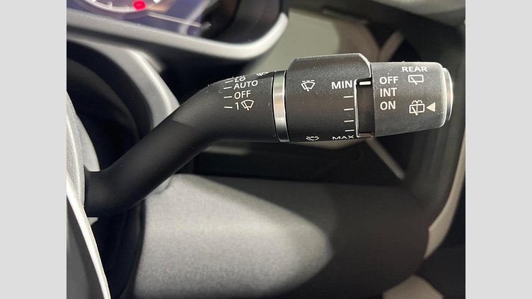 2023 認定中古車 Land Rover Defender 110 サントリーニブラック D300 AWD（AT） X-DYNAMIC SE