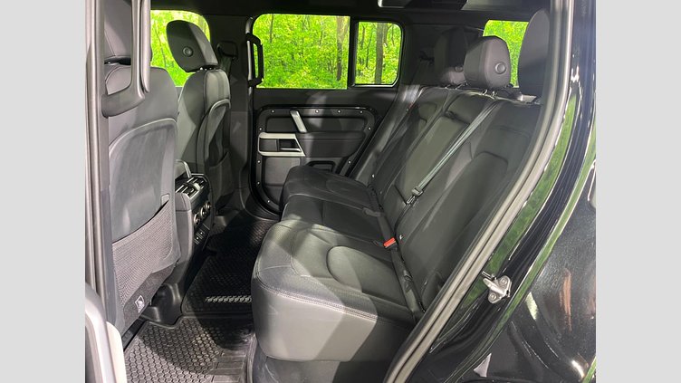 2023 認定中古車 Land Rover Defender 110 サントリーニブラック D300 AWD（AT） X-DYNAMIC SE