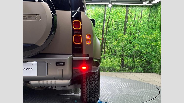 2024 認定中古車 Land Rover Defender 110 ゴンドワナストーン D300 AWD（AT） X-DYNAMIC HSE