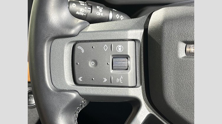2024 認定中古車 Land Rover Defender 110 ゴンドワナストーン D300 AWD（AT） X-DYNAMIC HSE
