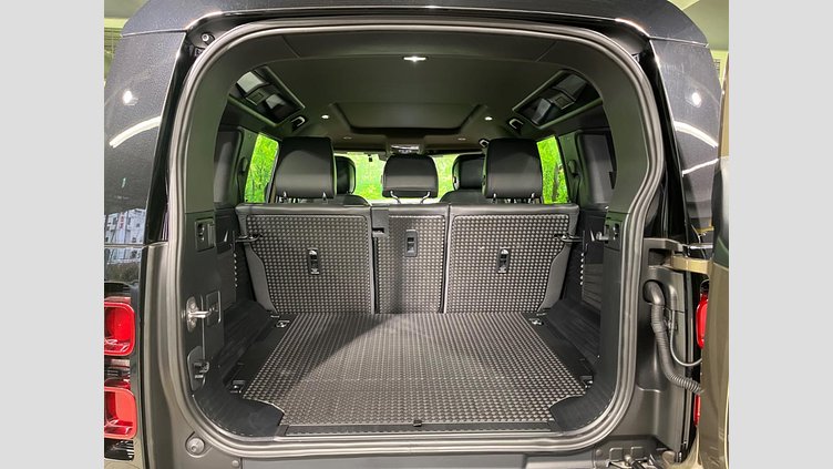 2024 認定中古車 Land Rover Defender 110 ゴンドワナストーン D300 AWD（AT） X-DYNAMIC HSE