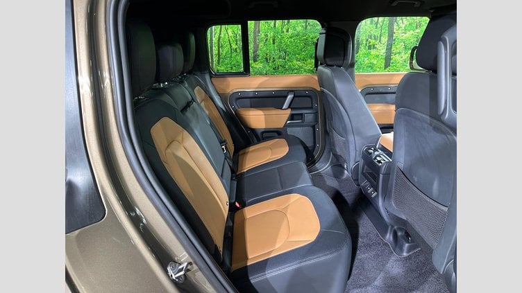 2024 認定中古車 Land Rover Defender 110 ゴンドワナストーン D300 AWD（AT） X-DYNAMIC HSE