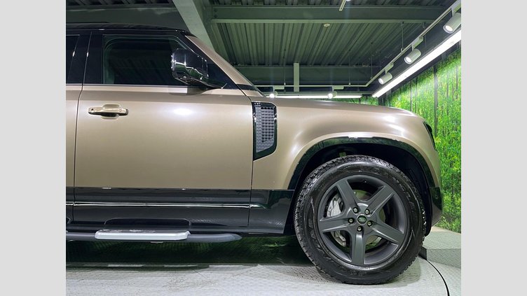 2024 認定中古車 Land Rover Defender 110 ゴンドワナストーン D300 AWD（AT） X-DYNAMIC HSE