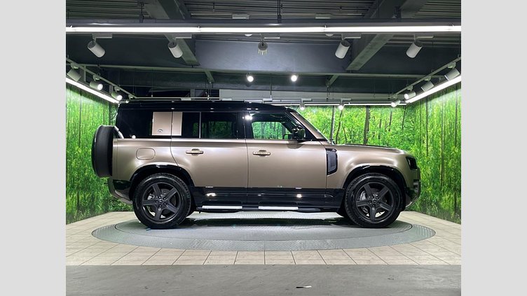 2024 認定中古車 Land Rover Defender 110 ゴンドワナストーン D300 AWD（AT） X-DYNAMIC HSE