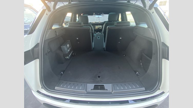 2024 認定中古車 Land Rover Range Rover Evoque フジホワイト D200マイルドハイブリッド（ディーゼル）  S