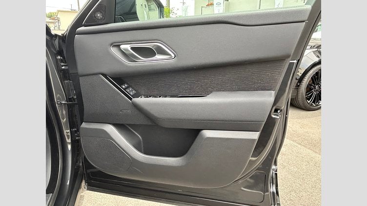 2024 認定中古車 Land Rover Range Rover Velar カルパチアングレイ D200マイルドハイブリッド（ディーゼル）  Dynamic SE