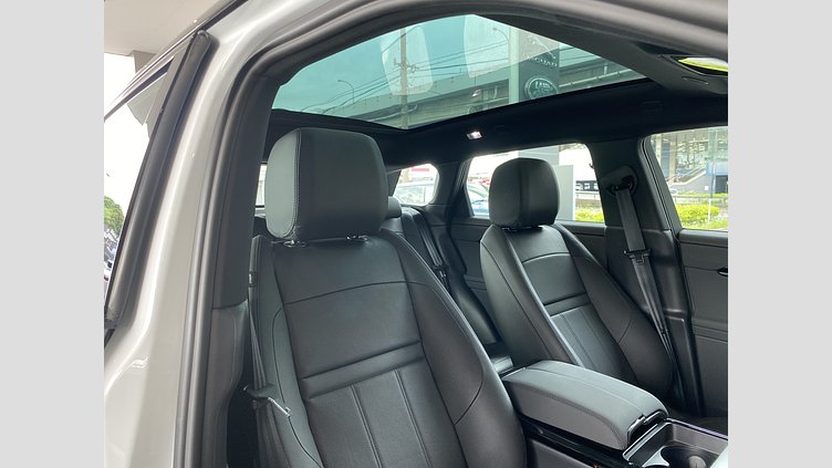 2024 認定中古車 Land Rover Range Rover Evoque フジホワイト D200マイルドハイブリッド（ディーゼル） スタンダードホイールベース S
