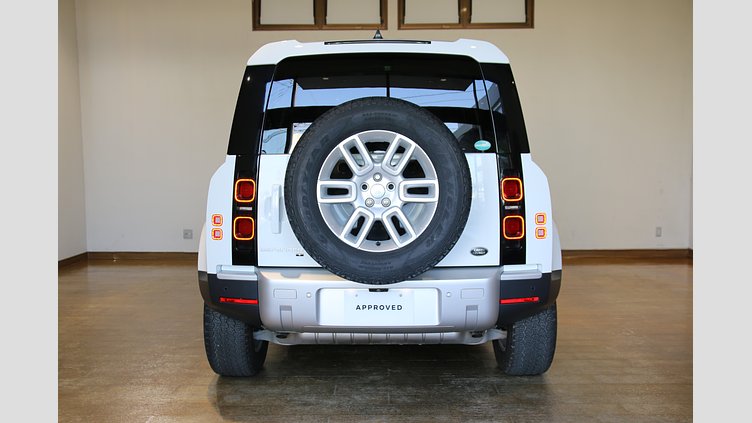 2020 認定中古車 Land Rover Defender 110 Fuji White 2.0 litre i4P Petrol P300 AWD（AT） S STARTUP EDITION